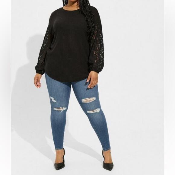 Torrid Black Waffle Crew Neck Drop Shoulder Lace Top - Picture 2 of 6